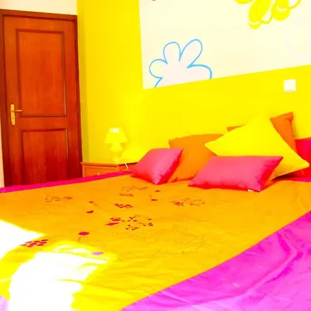 3 Bedrooms At 700 M Away From The Beach With View Terrace And Wifi Albufeira