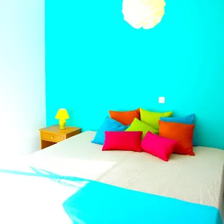3 Bedrooms At 700 M Away From The Beach With View Terrace And Wifi * Albufeira